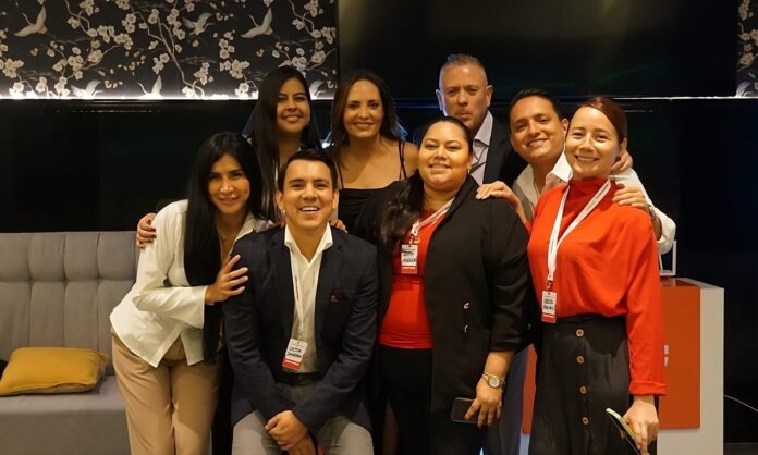 Equipo de IMOU y Macroquil.