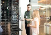 Schneider Electric (4)