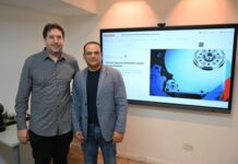 Mariano Muñoz, Territory Sales Representative para Argentina, Uruguay, Ecuador y Centroamérica, y Jairo Furniel, Director of Business Development para Latinoamérica y Canadá, en Toshiba.