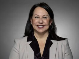 Holly Garcia, Directora Comercial Panduit