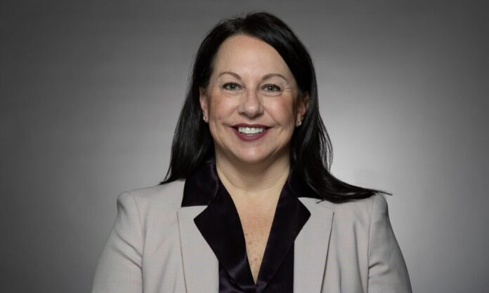 Holly Garcia, Directora Comercial Panduit