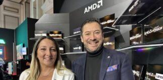 Gustavo Ramírez, Consumer LATAM Sales Leader; y Carolina Gambarini, Marketing Manager,en AMD.