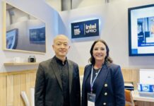 David Feng y Jen Larson, de Intel.