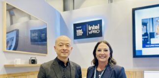 David Feng y Jen Larson, de Intel.