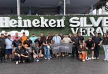 Ejecutivos de Logitech y los canales ganadores de Logitech Partners Club en Miami.