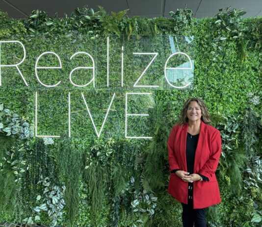 Brenda Discher, SVP Business Strategy & Marketing en Siemens.
