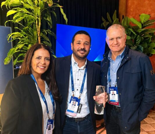 Daniela Rosa, VP and Country Chief Executive - Sales and Business Leader en Ingram Micro - Diego Moure, LATAM Regional Business Manager Advanced Solutions en Ingram Micro - Luis Ferez, SVP, Global Group President, Latin America en Ingram Micro.