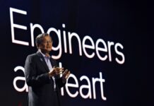 El CEO de Intel, Lip-Bu Tan, brinda su charla plenaria en Computex 2026 en Taipei - Taiwan.