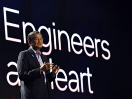 El CEO de Intel, Lip-Bu Tan, brinda su charla plenaria en Computex 2026 en Taipei - Taiwan.