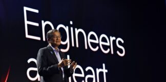 El CEO de Intel, Lip-Bu Tan, brinda su charla plenaria en Computex 2026 en Taipei - Taiwan.