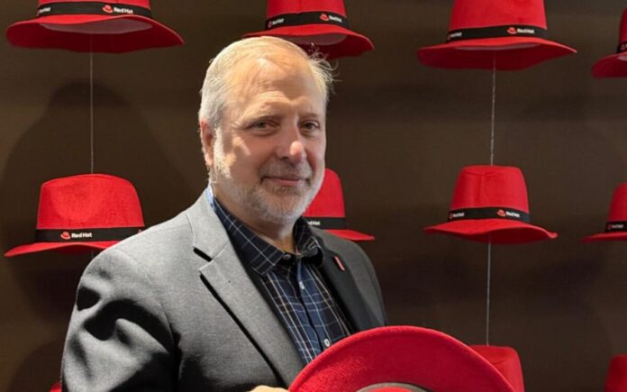 Alejandro Dirgan, Gerente de Red Hat Enterprise Linux para Latinoamérica en Red Hat. Alejandro Dirgan, Red Hat