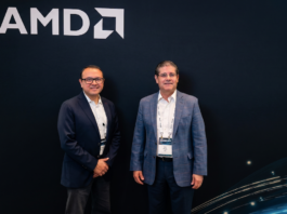 Hiram Monroy, Commercial Manager Spanish Latin America, y José Morales, Director, System Channel SMB Spanish Latin America, de AMD.