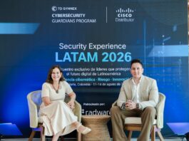 Uri Sánchez, Sr. Director Networking Vendor Business LATAM; y Claudia Cincotto, Sr. Director Security Vendor Business LATAM, en TD SYNNEX.